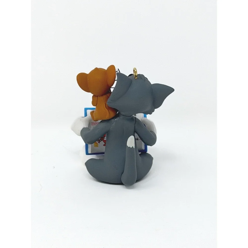 Hallmark Keepsake Tom & Jerry How to Catch a Mouse Ornament 2010 WB Box